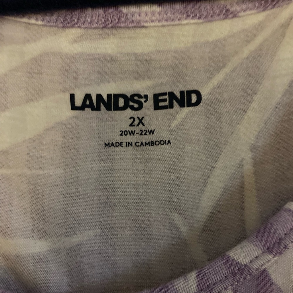 Lands' End 2 piece Lavender and White Top with Matching Cardigan - Picture 5 of 6
